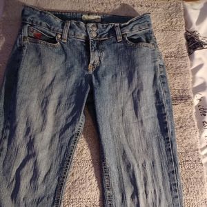 Low rise jeans